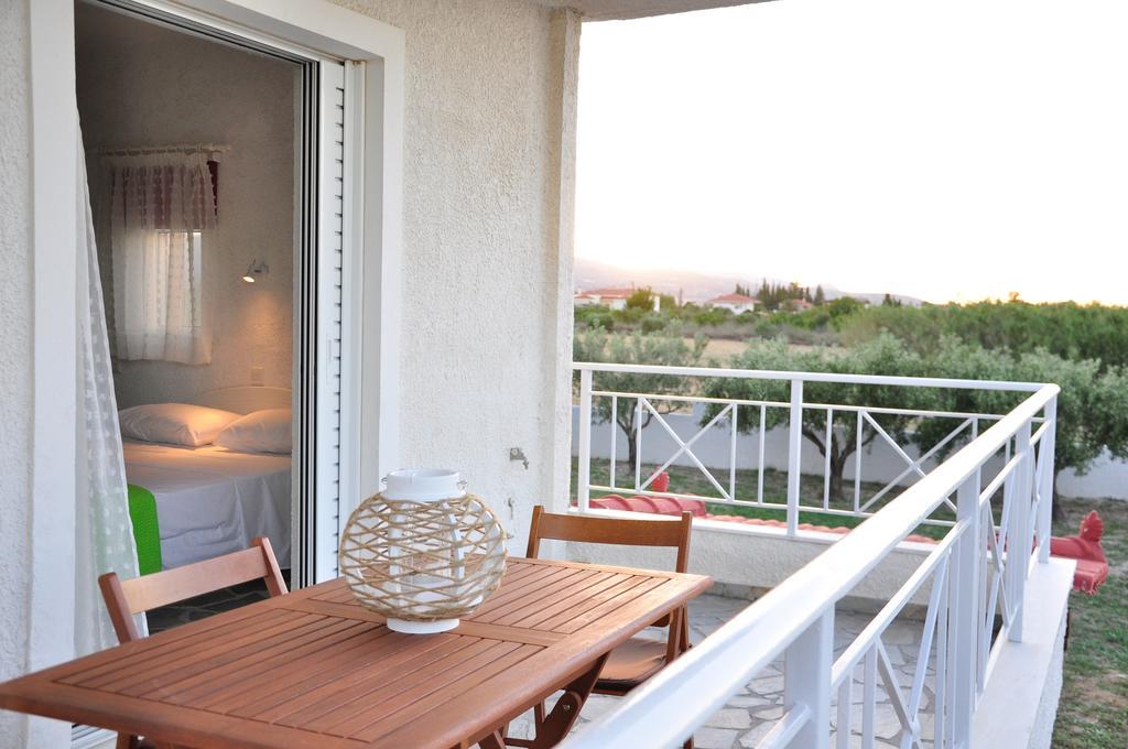 Phoenix Beachside Condos Kokóni Kültér fotó